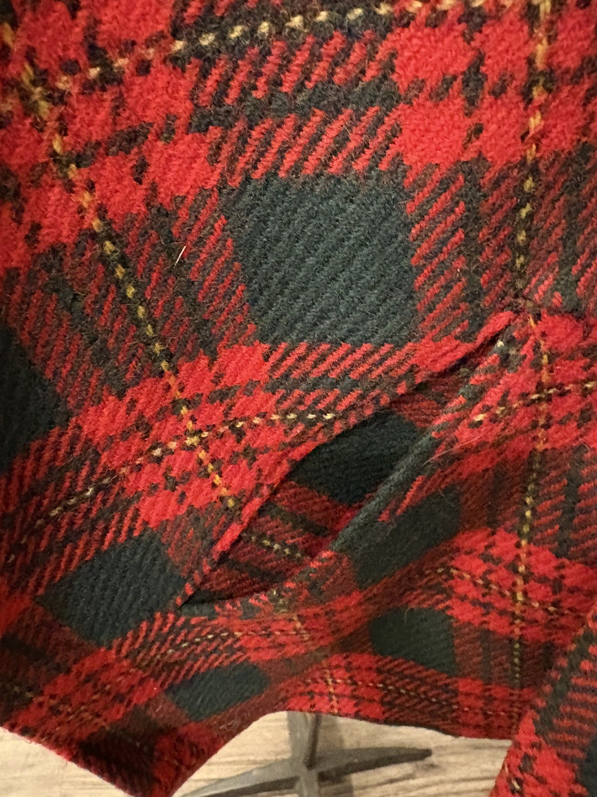Vintage 1960s Best & Co Fifth Ave. NY Wool Plaid Cape Red and Green Plaid
