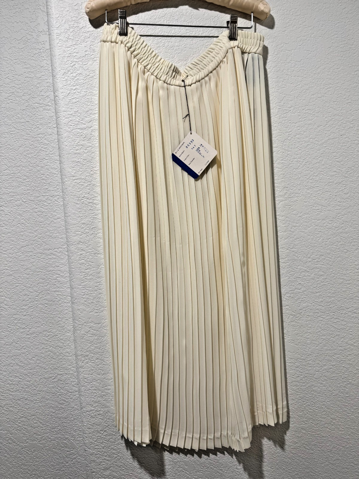 Vtg IB Diffusion Chiffon Full Sweep Pleated Skirt NWT Sz 14 Elastic Waist Cream