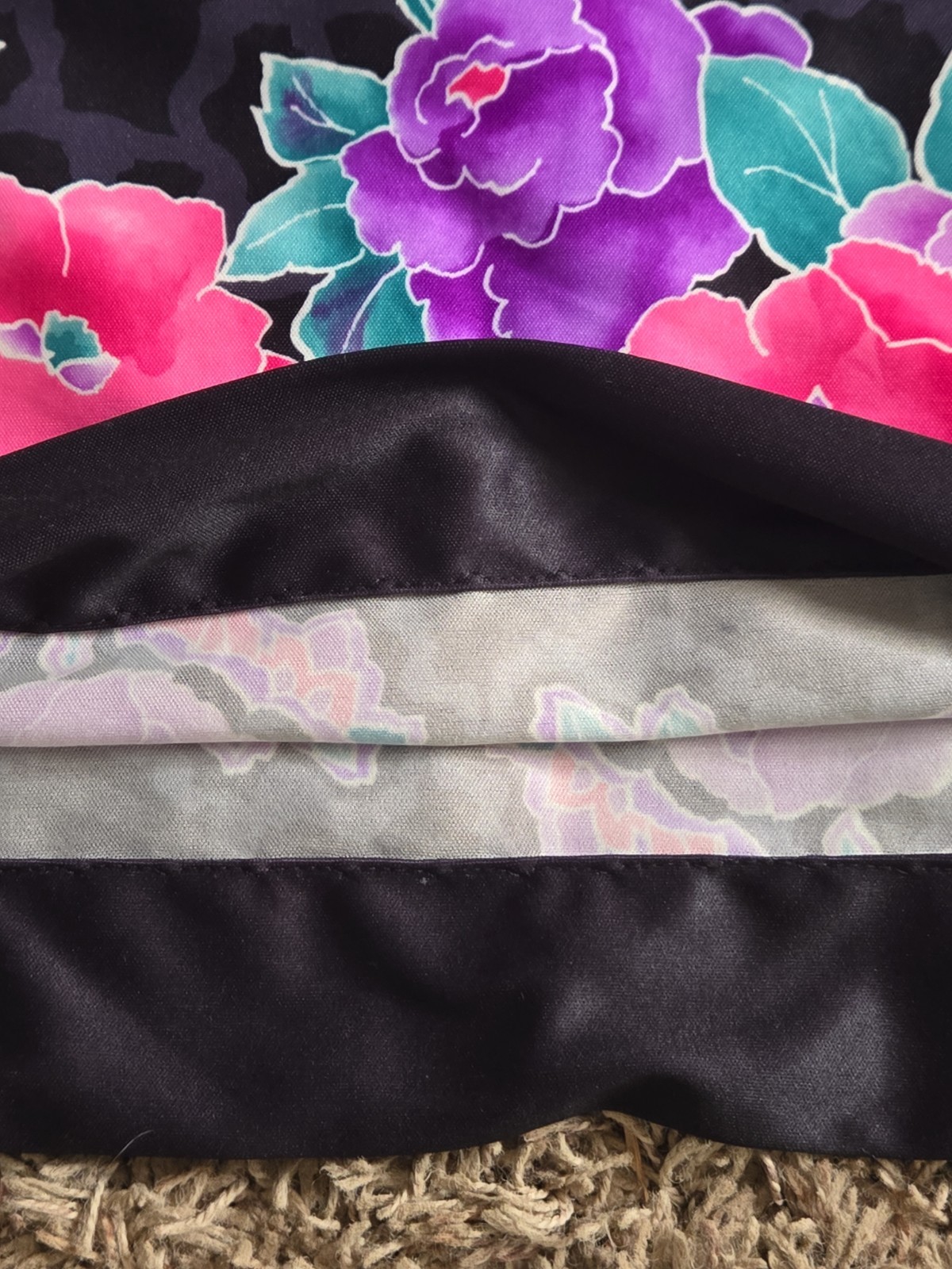 Granada Vintage Zip Front Caftan Robe Black Floral Maxi USA One Size Pocket