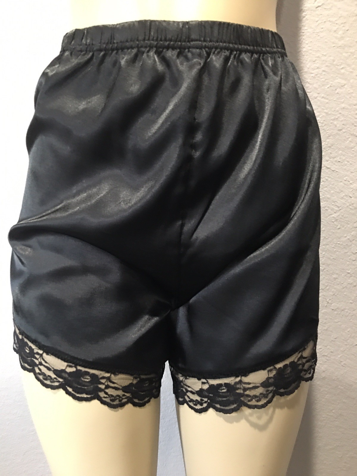Vtg Black Satin Babydoll Top Lace Plus Lady Panty Short Set 4X