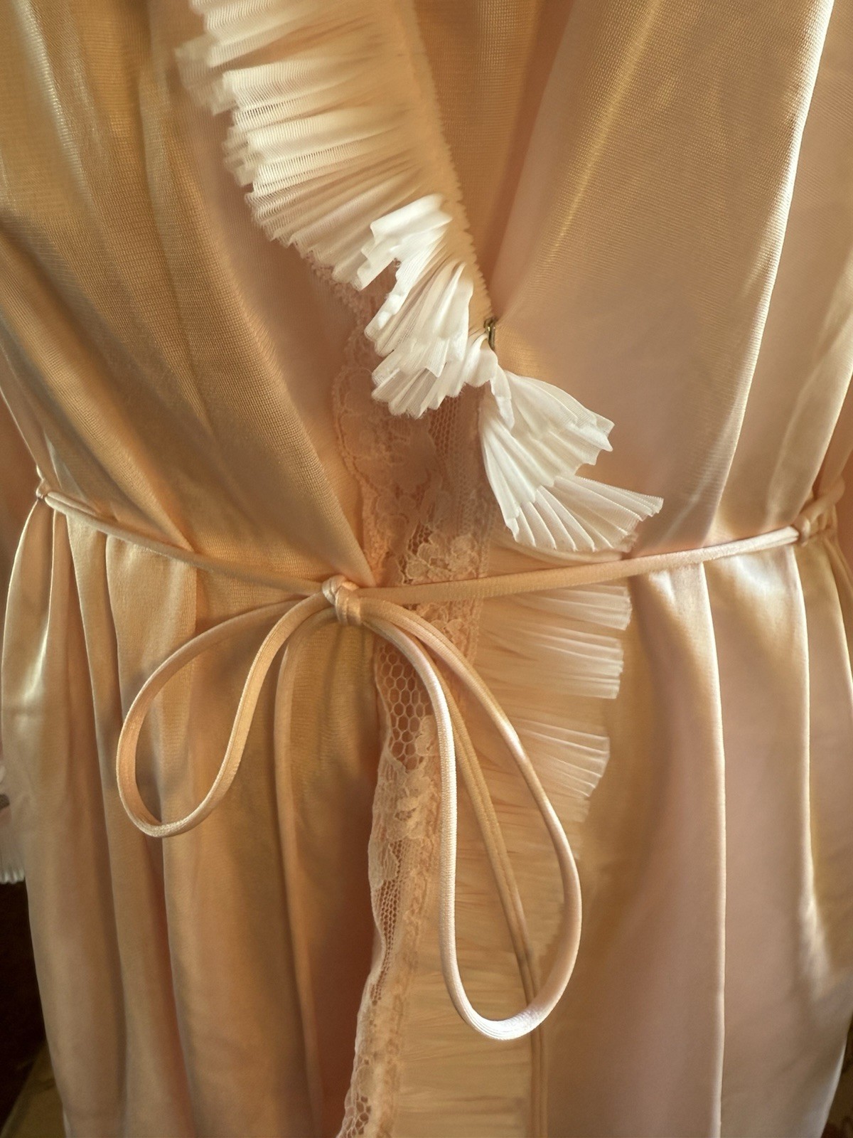 Vintage Jolie Two Pink Night Gown Top Short Robe Bed Jacket Ruffle Tie Nylon S