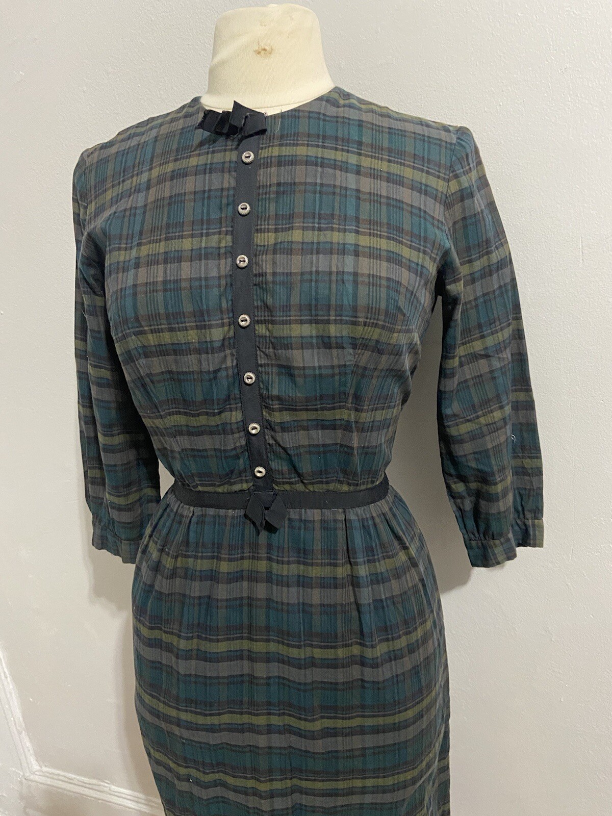 60s Helen Whiting Green Plaid Sheath Vintage Dress