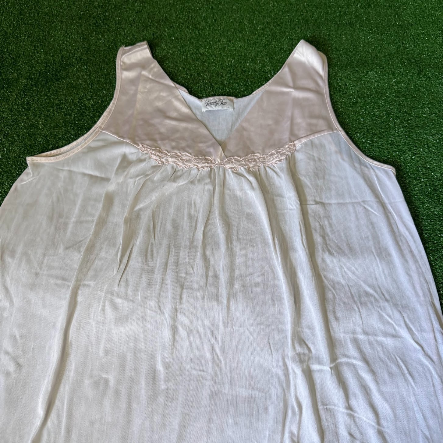 Vintage Vanity Fair Pink Satin Nightgown Flower Detail Long Sleep Dress Size L