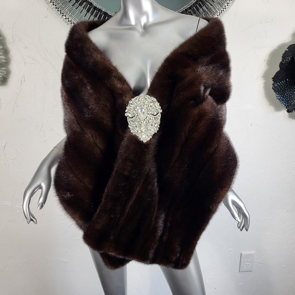 VINTAGE RANCH MAHOGANY BROWN GENUINE REAL MINK FUR STOLE WRAP COAT SHAWL
