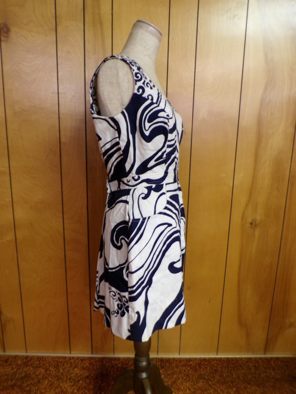 2000 KAHALA Hawaii Navy & Blue Dress Size 10 Waist 28″