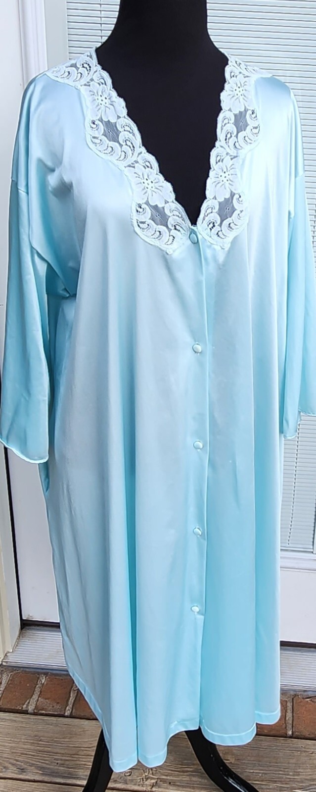 Vintage 60s VASSERETTE UNDERNEATH IT ALL Satin Nylon Lace Trim Robe MEDIUM USA