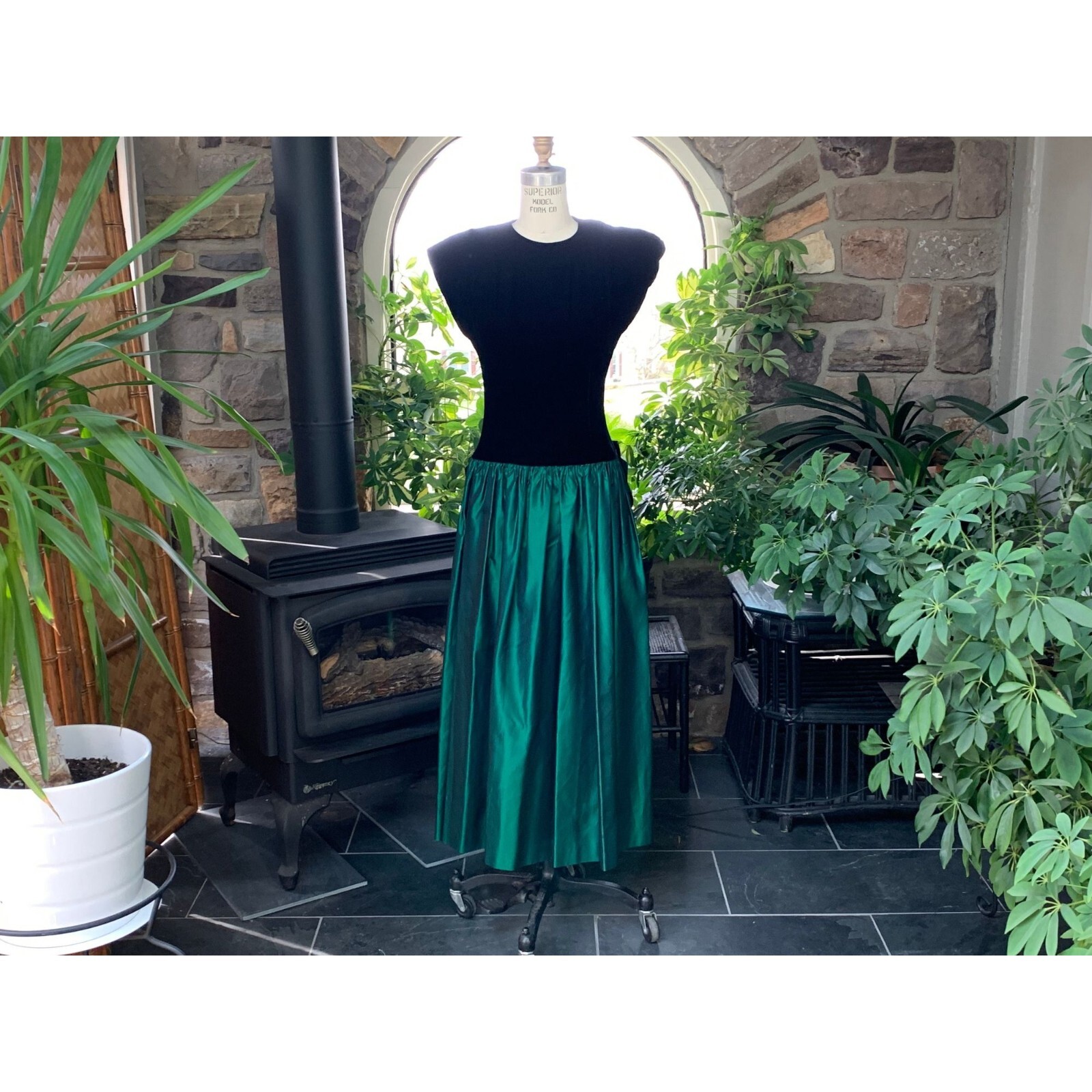 Vintage 1980s Black Velvet Green Taffeta Formal Dress LLoyd Williams