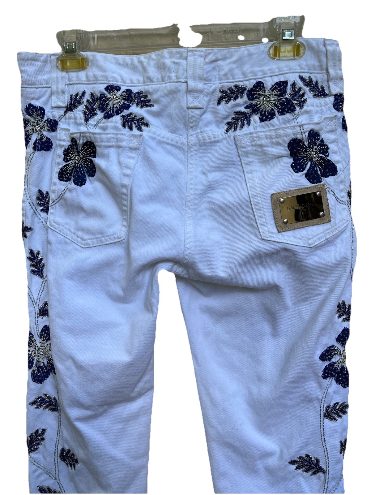 Dolce Gabbana Vintage Women’s White Jeans Blue Beaded Flowers.Italy 44