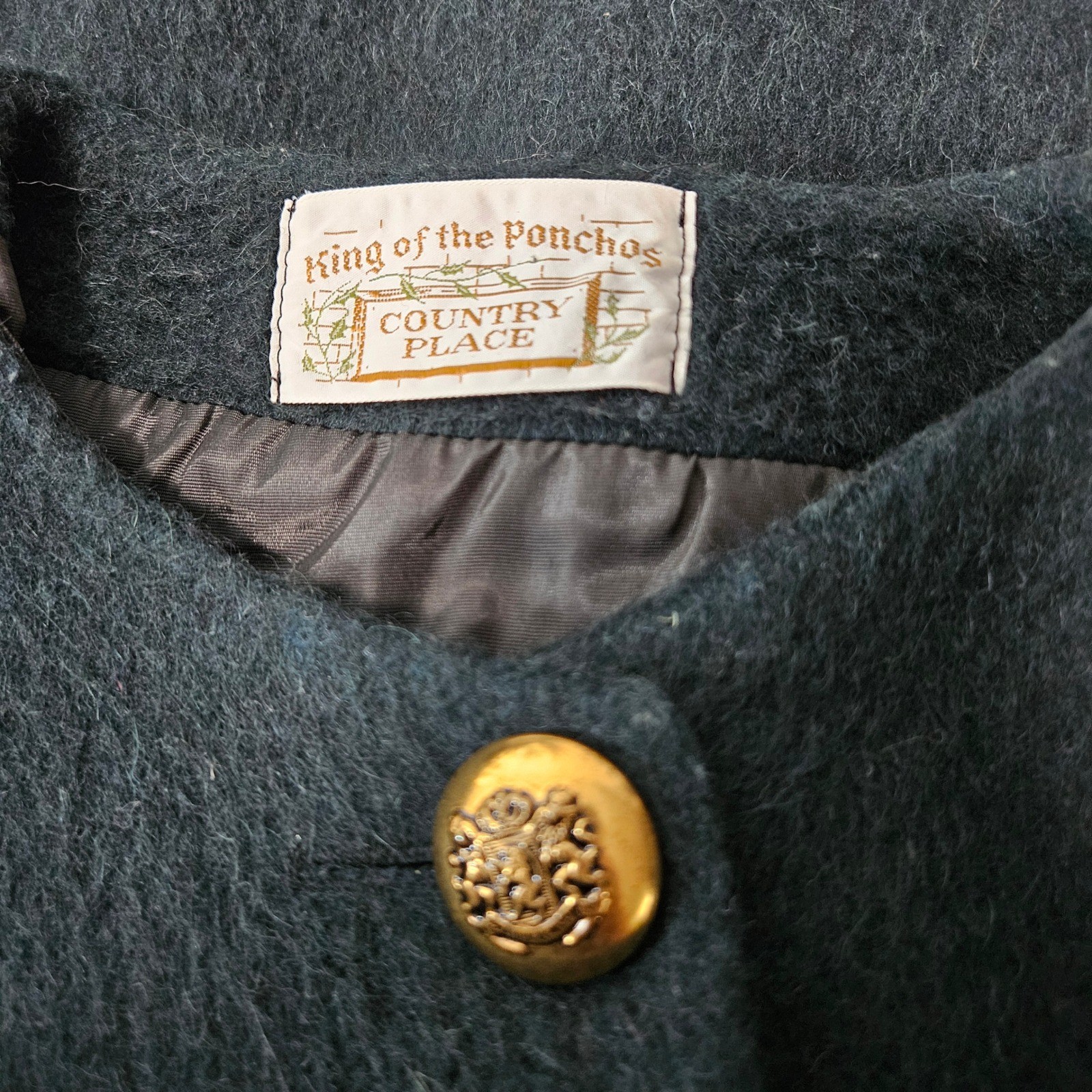 Vintage King Of The Ponchos Wool Cape Dark Green Jacket Gold Crest Buttons