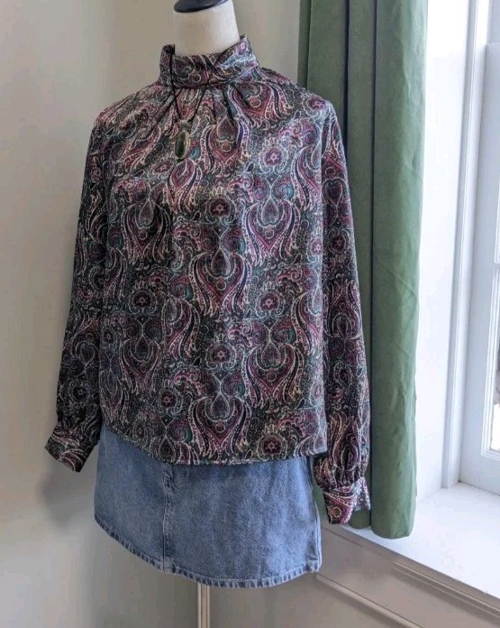 Vintage 70s Anna Kristi Blouse Womens Petite Size 10 Paisley High Neck Boho Top