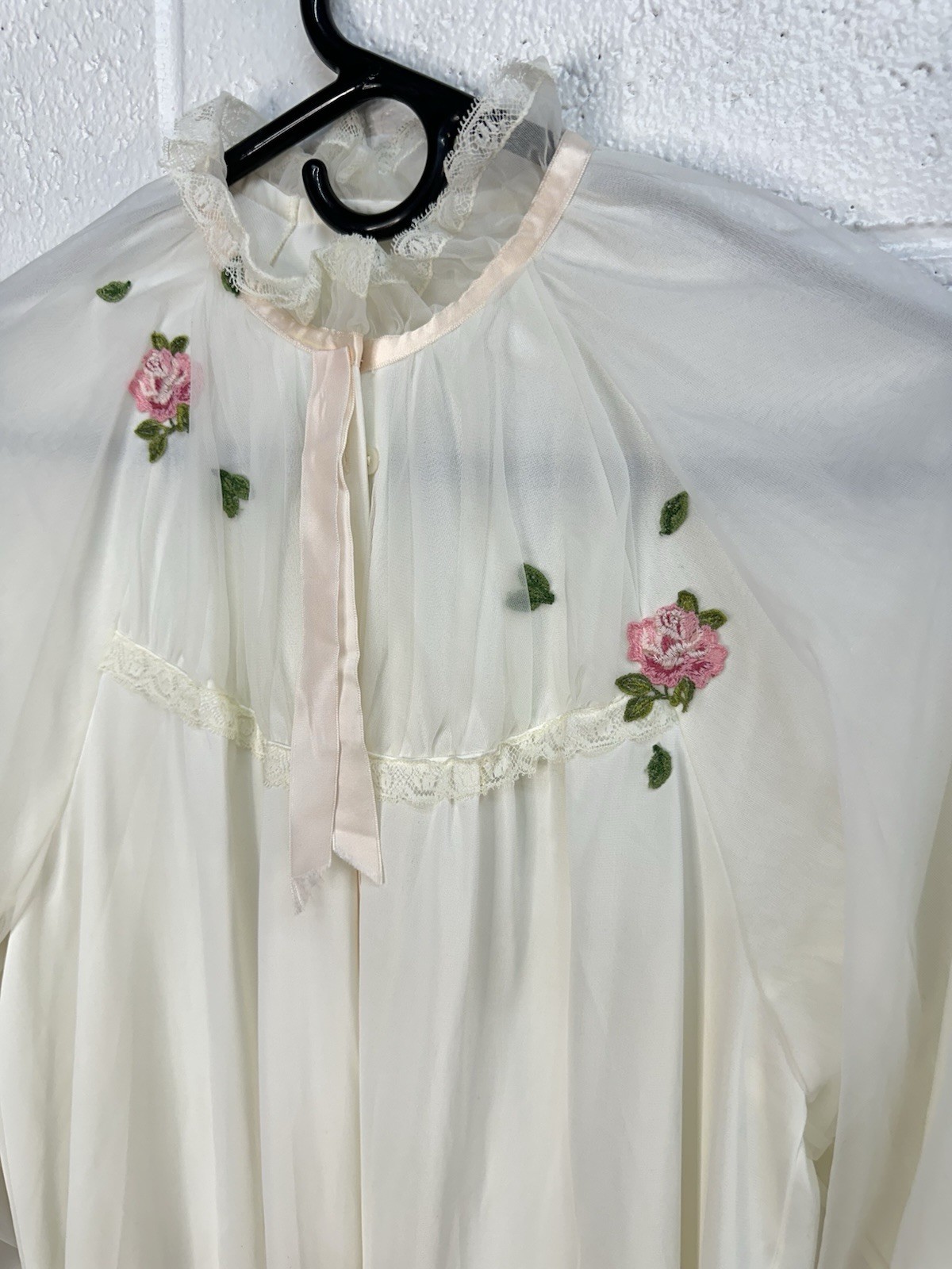 VTG 1960s Sheer Nylon Peignoir Robe Topper Ivory Pink Rose Embroidered Lace Trim