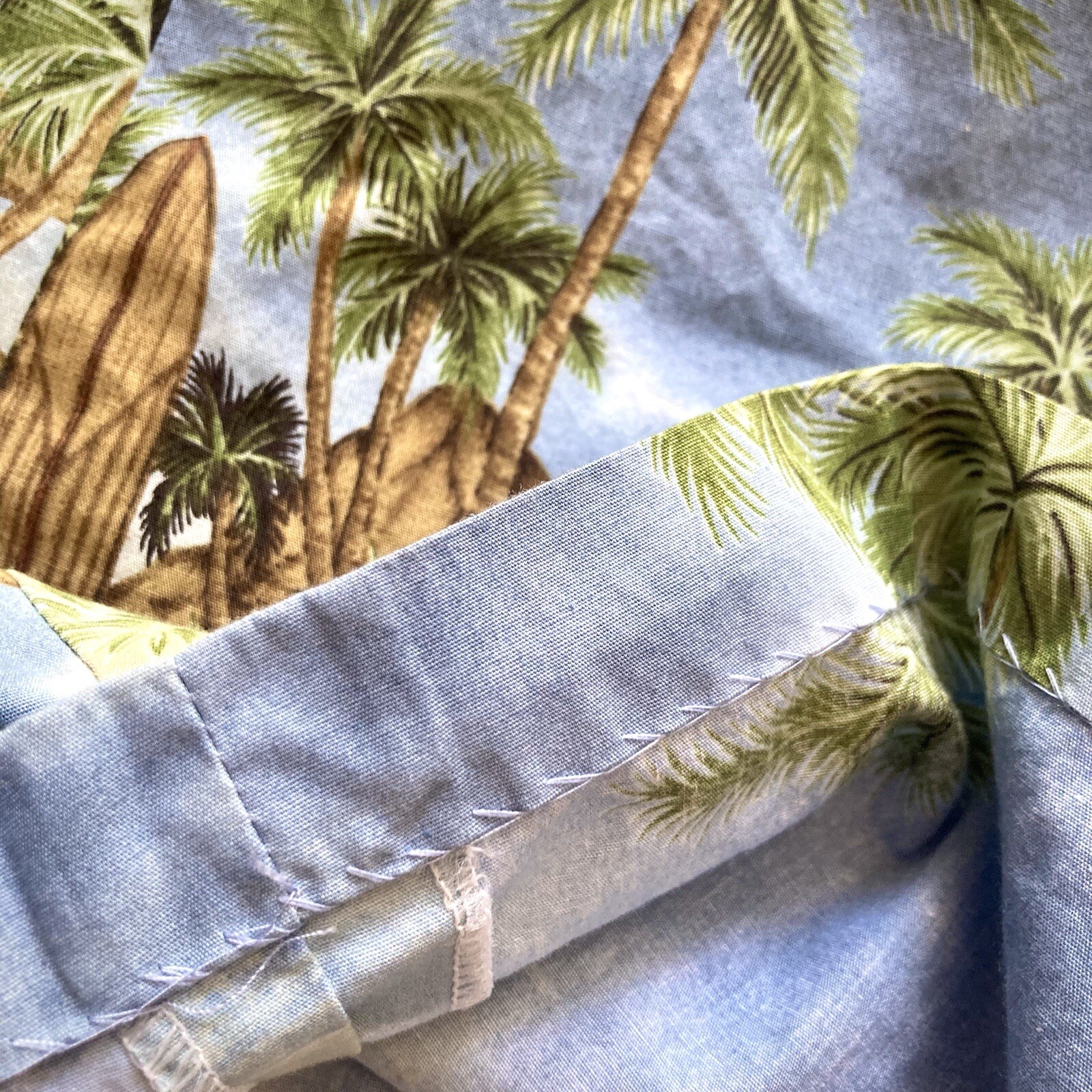Hilo Hatties 1990s tropical Hawaiian light blue sleeveless sheath dress Size 14