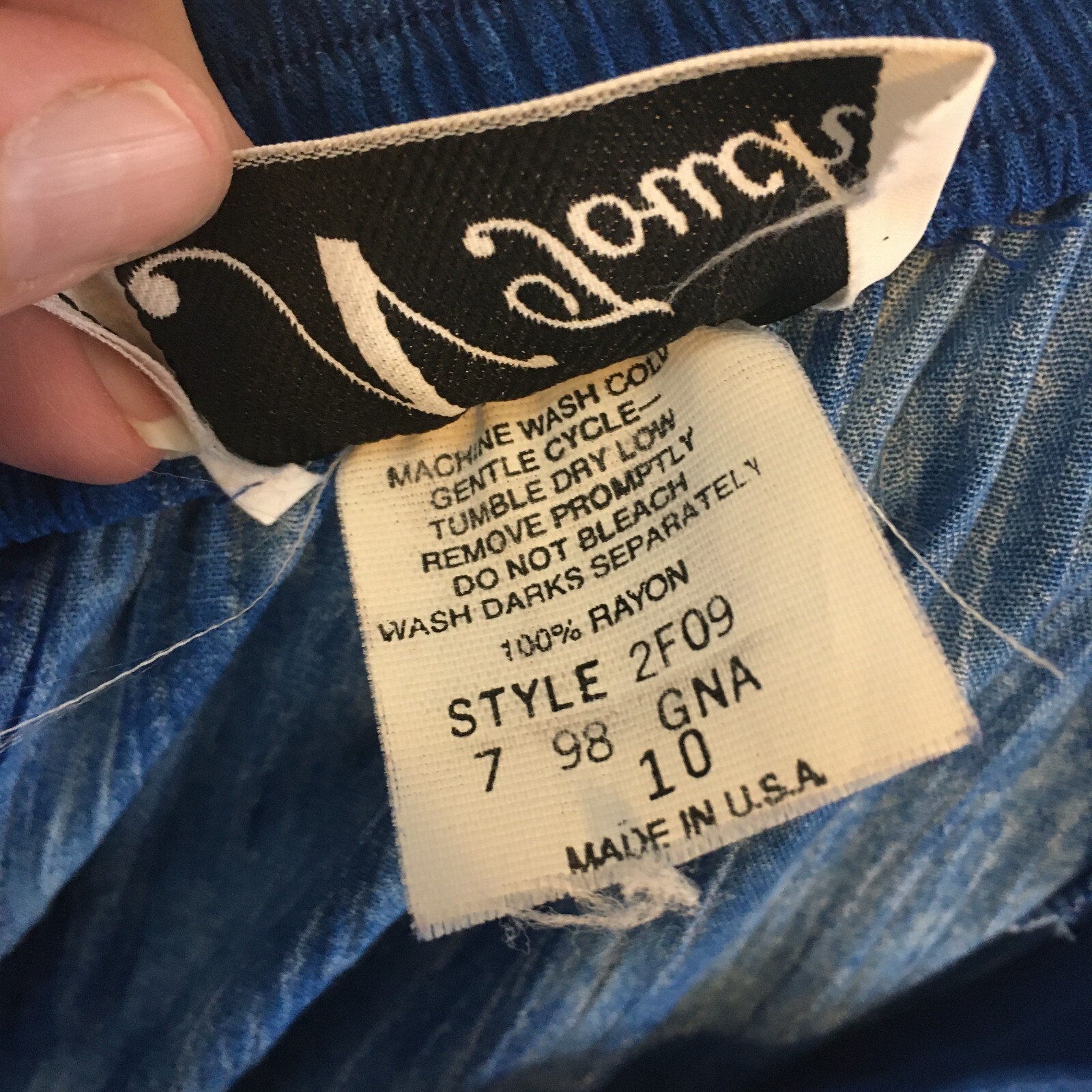 N Touch Vintage Womens Blue Rayon A-Line Midi Skirt, size 10, 26 – 30 waist