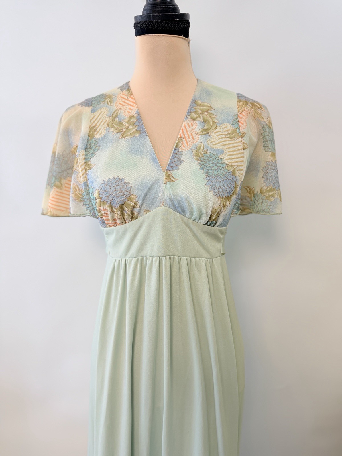 Vintage 70s Angel Sleeve Floral Lady Maxi Jade Green Dress Hippie Small Unique