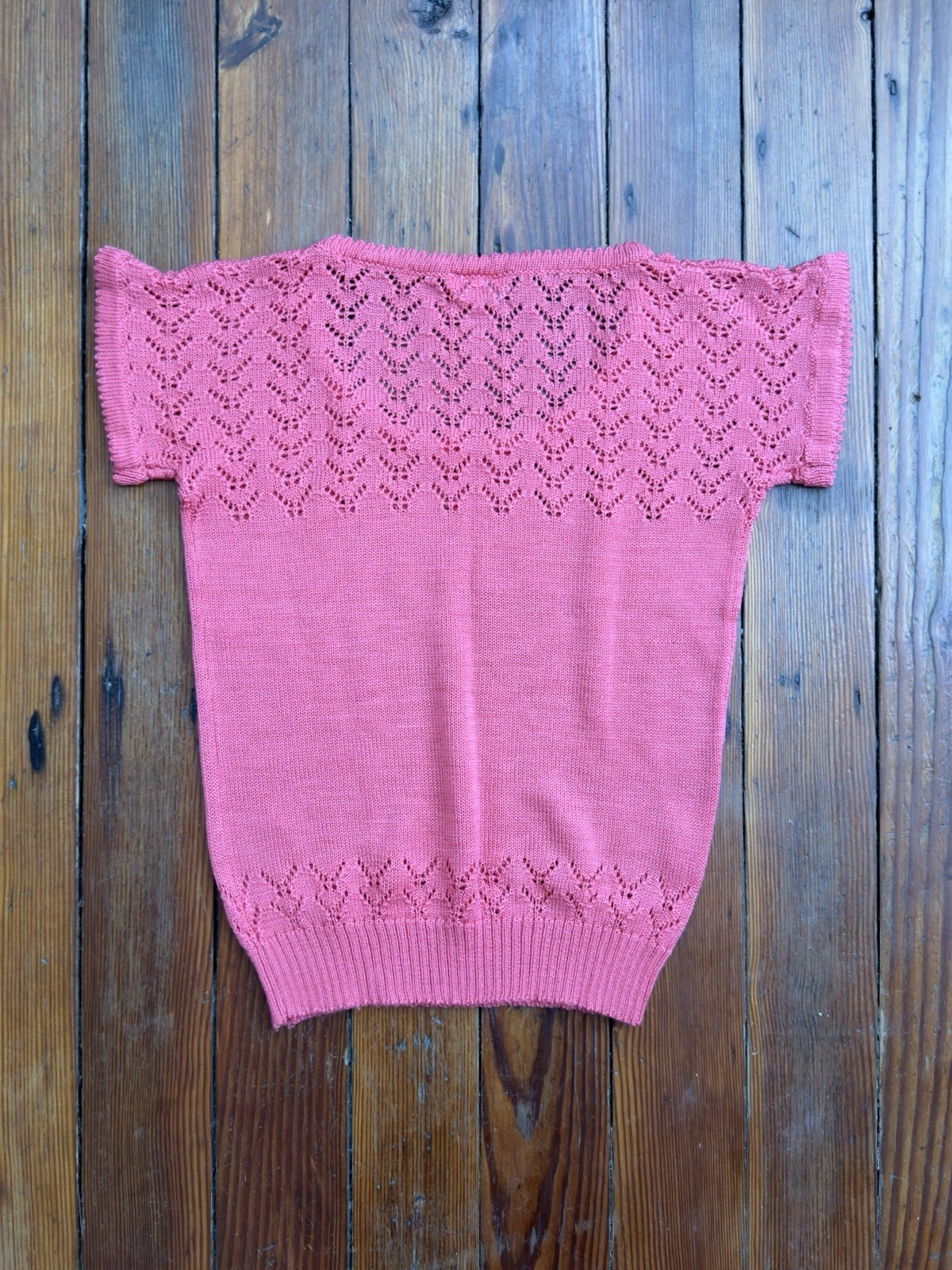 Vintage 70s exclusive fashion cap sleeve open knit pink sweater