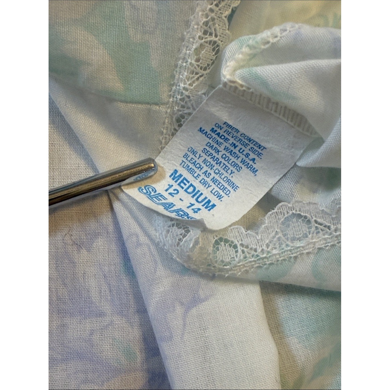 Vintage Cachet Floral Lace Nightgown White Blue Purple Midi M/L