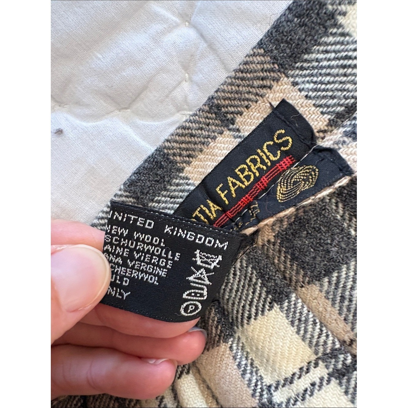 Vintage 100% Wool Scottish Plaid Scotland Kilt Pleated Midi Skirt size 38