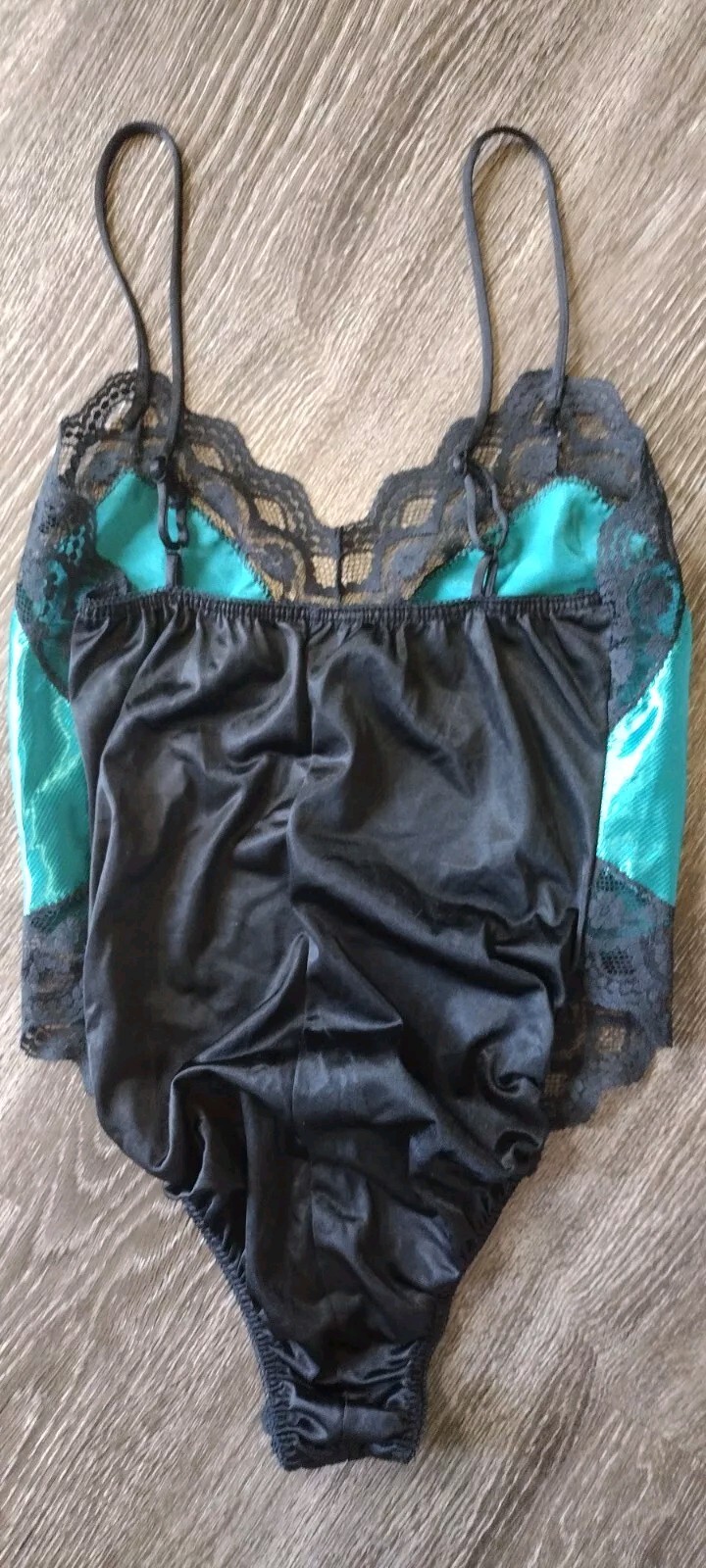 Lady Cameo Dallas Green Satin lingerie teddy Size Medium with Lace Vintage