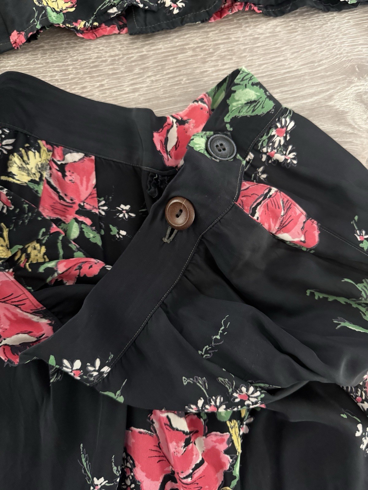 Vintage 1940s Floral Cold Rayon 2pc. Set With Pants And Blouse Size Medium