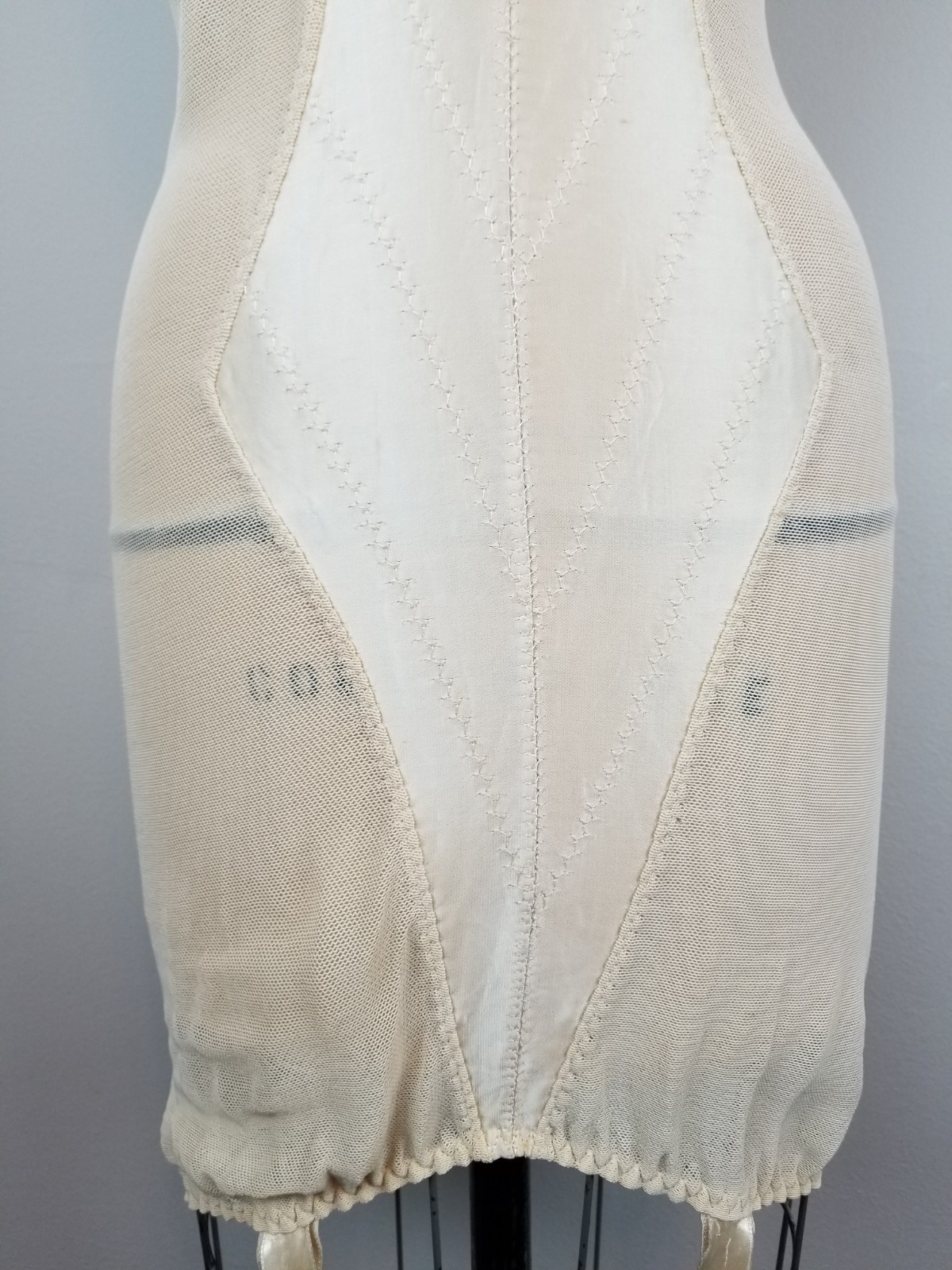 Vintage 1950 Corselette Shapewear Slip Garter Pin Up Ivory Lace & Mesh Size 34B