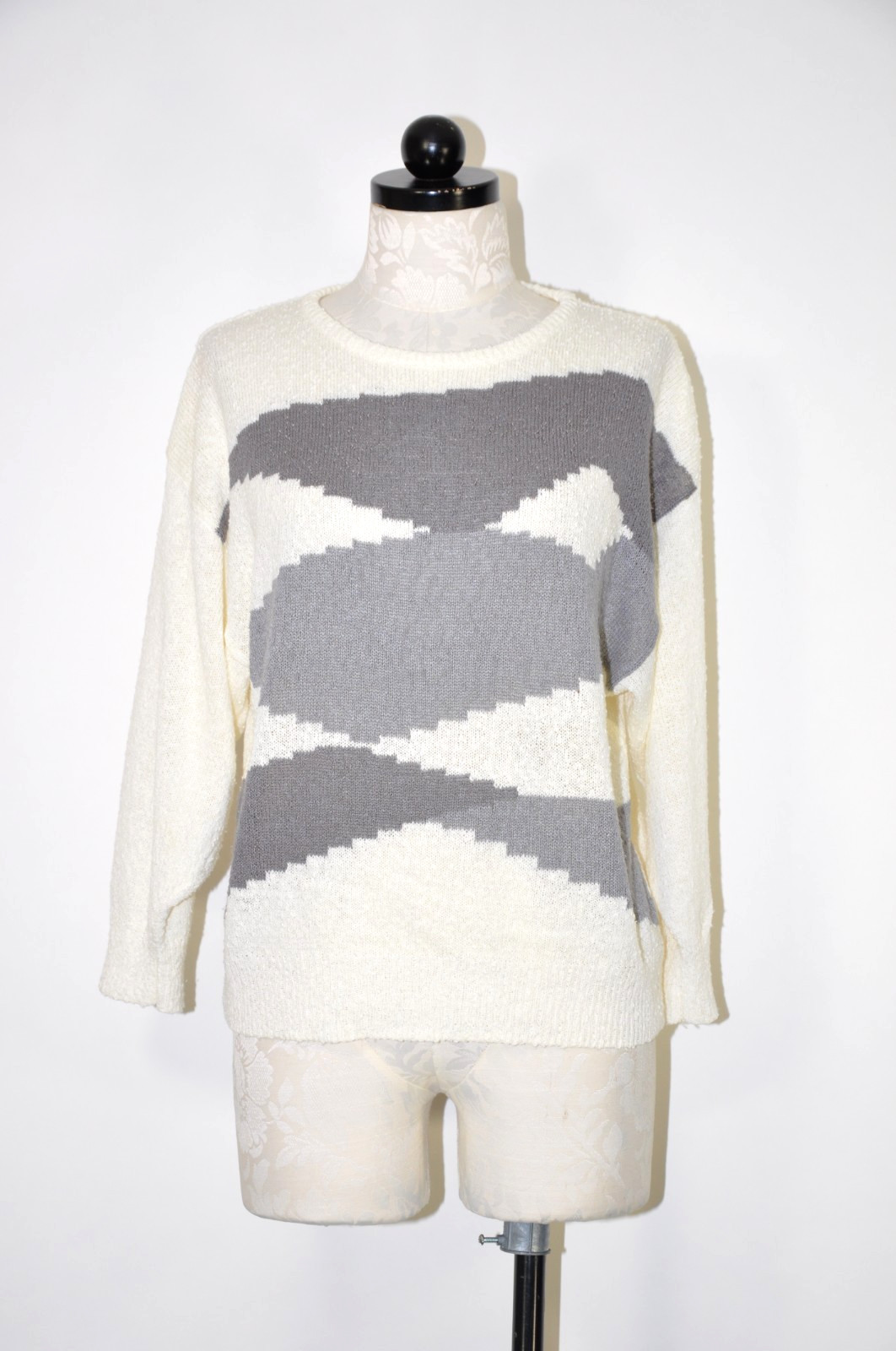 80s Vintage White Gray Clouds Silky Nubby Knit Top Pullover Sweater Women M L