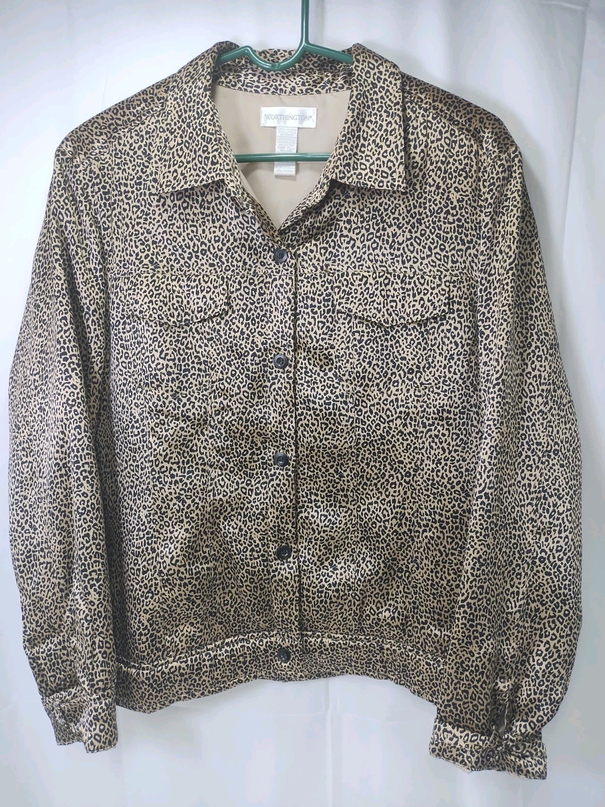 Women’s Shirt L 100% Silk Button Blouse Leopard Cheetah Animal Print