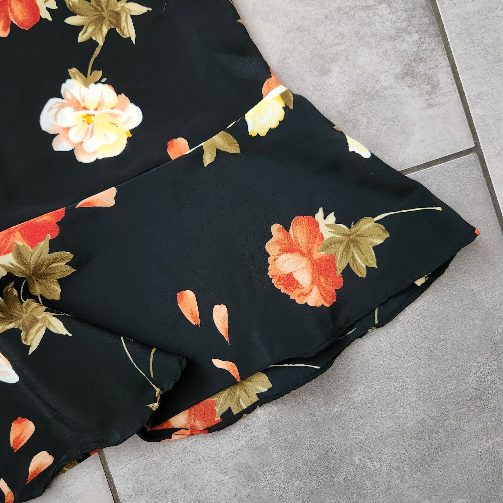 Vintage 90s 2000s Carol Rose Brand Floral Print Trumpet Skirt Sz.M Made In…
