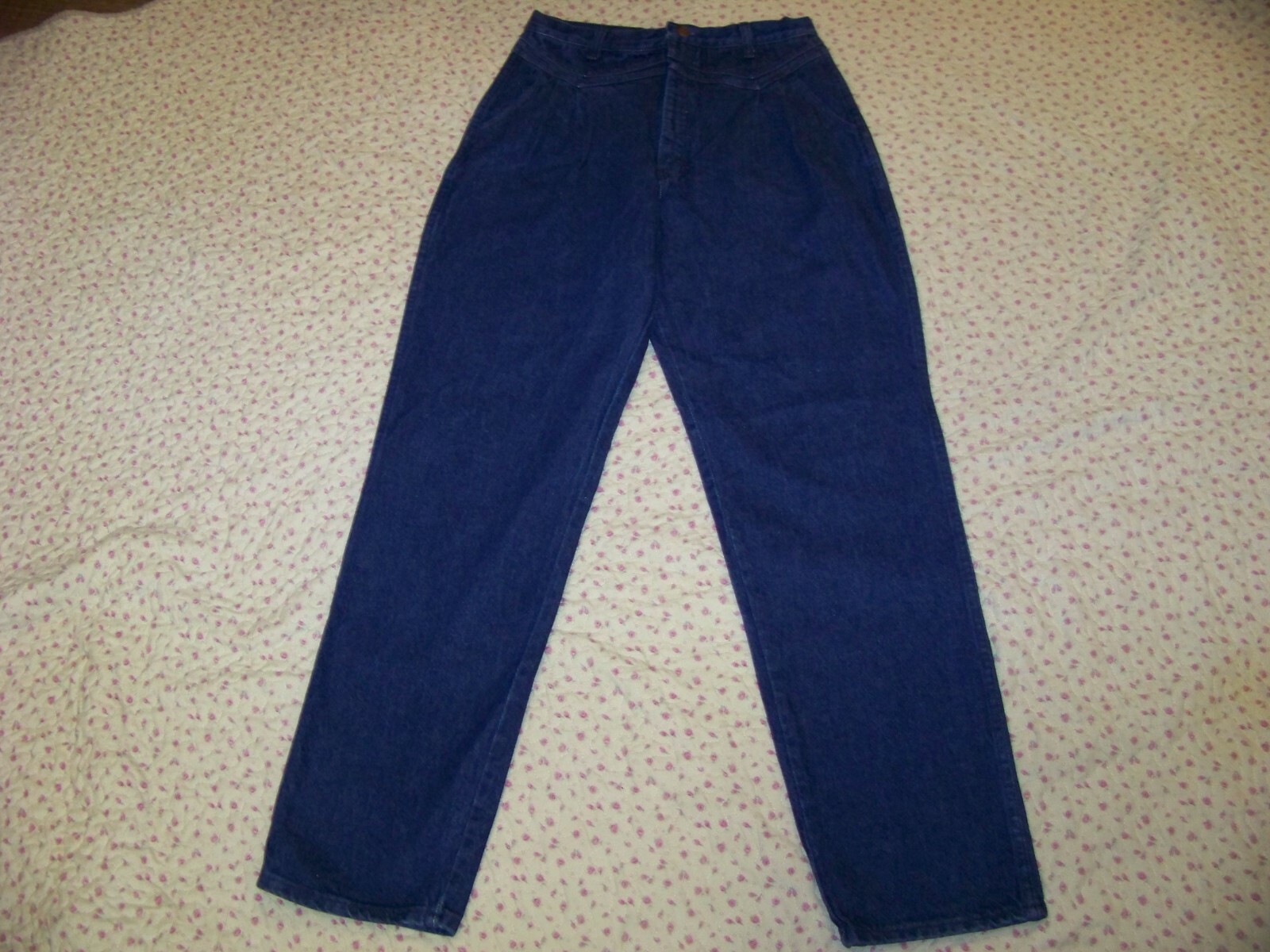 Women’s Vintage Wrangler Jeans – FF307PW – Size 15/16 x 34 (31″ Waist)