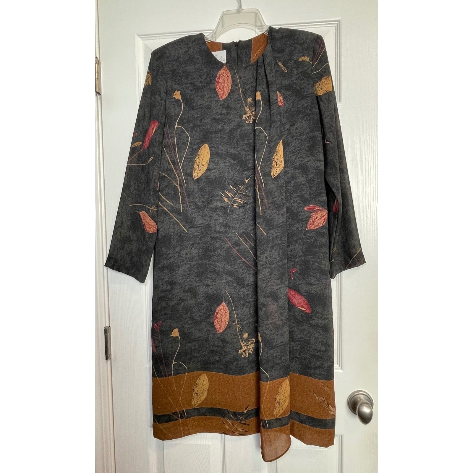 Vintage Willi of California Dress Womens 10 Leaf Print Scarf Midi USA