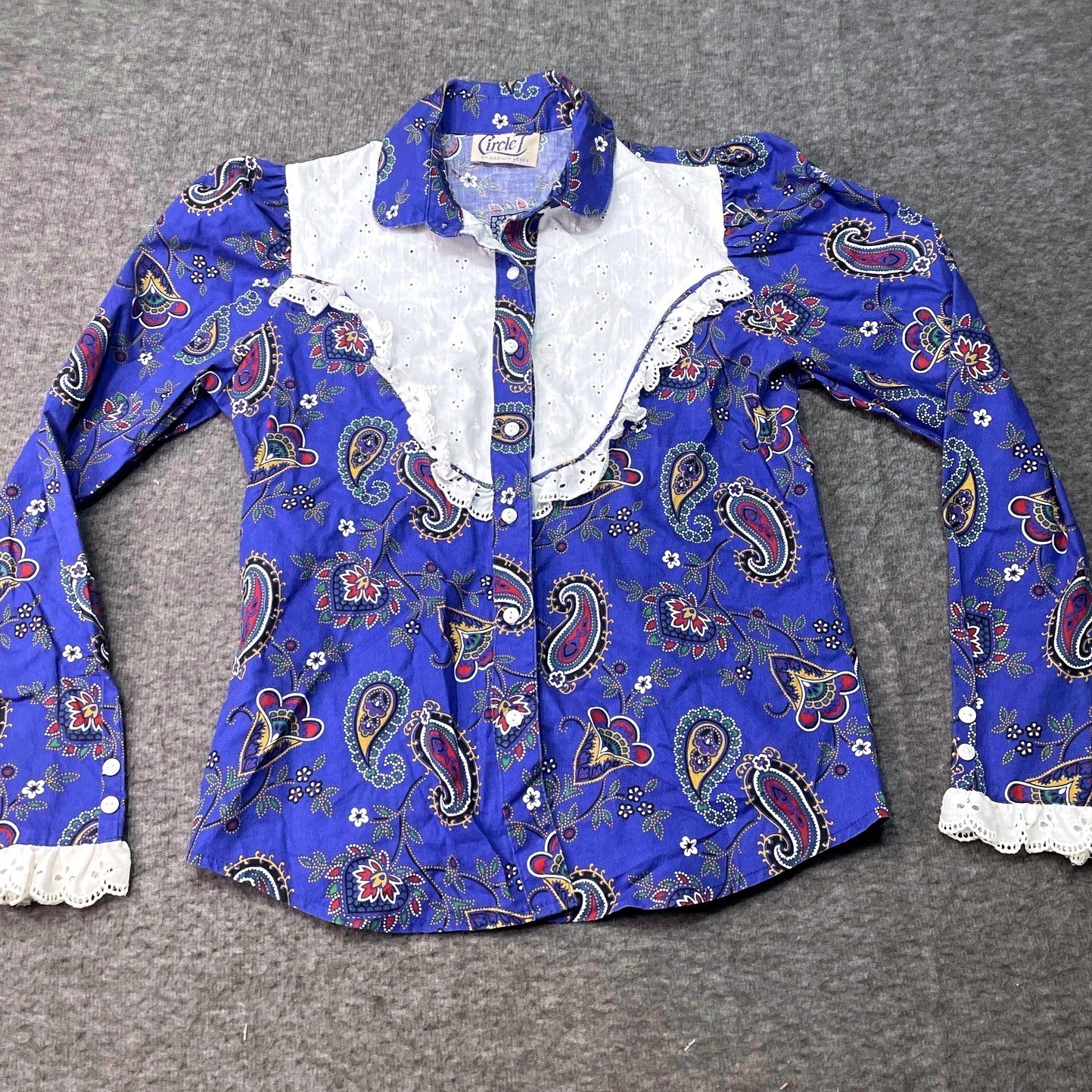 Vintage Circle T Shirt Women Small Paisley Long Sleeve Western Retro 70s