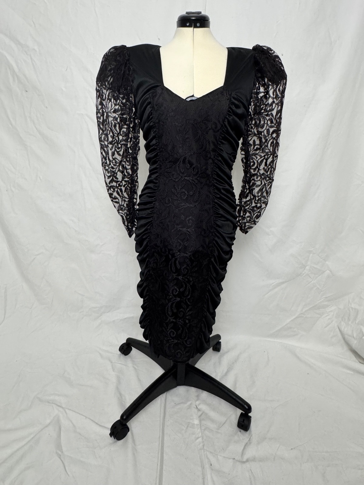 Vintage 1980s Black Wiggle Dress w Lace Sleeves Ruched Side Panels