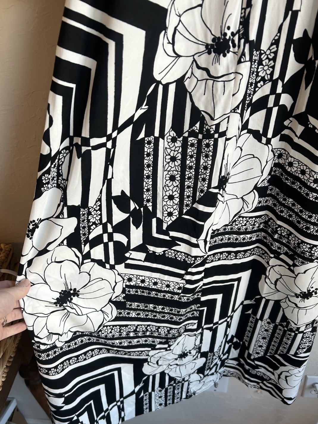 Vintage 70s 100 Parkhouse Maxi Dress 12 Mod Bohemian Floral Monochrome Encron