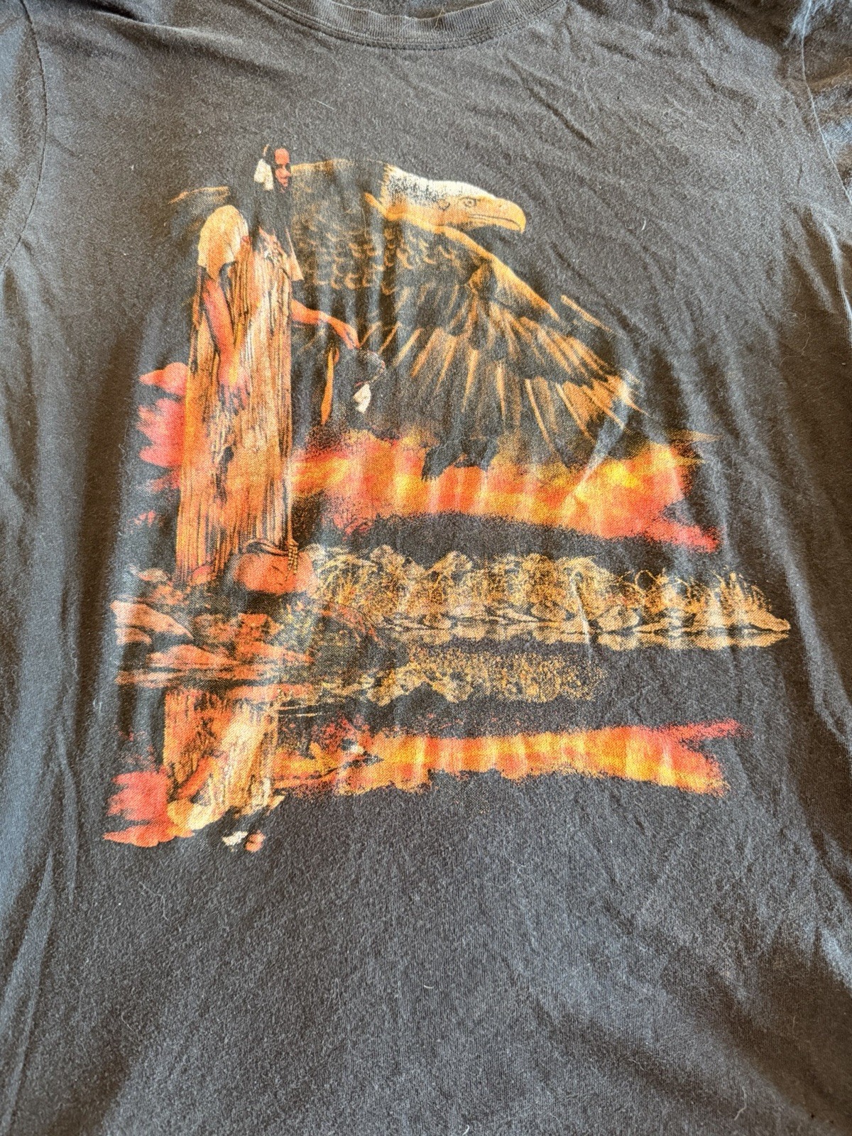 Vintage Women’s 90s Native American &Hawk Graphic Tee Shirt S/M