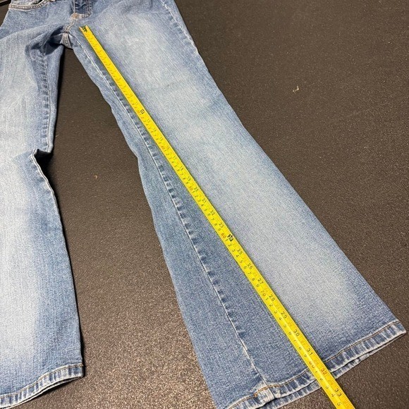 So lightwash vtg y2k bootcut flare low-rise 2000s wmn jeans size 11