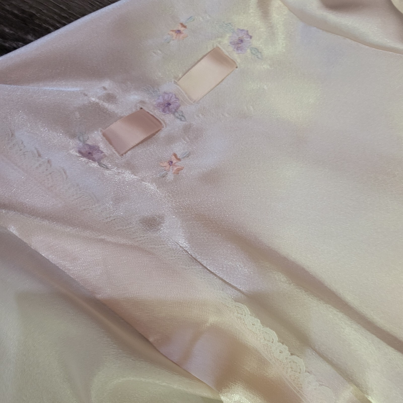Vintage Barbizon Satin Robe Pink Nude Ribbon Embroidered Tie Sleep Tie Lace