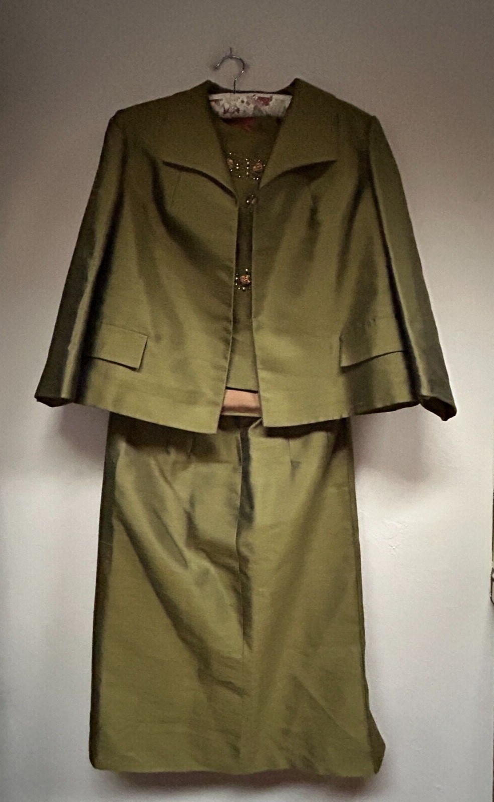 Vintage Union Made ILGWU Fashionbilt Women’s 3 Piece Suit Jacket/Blouse/Skirt