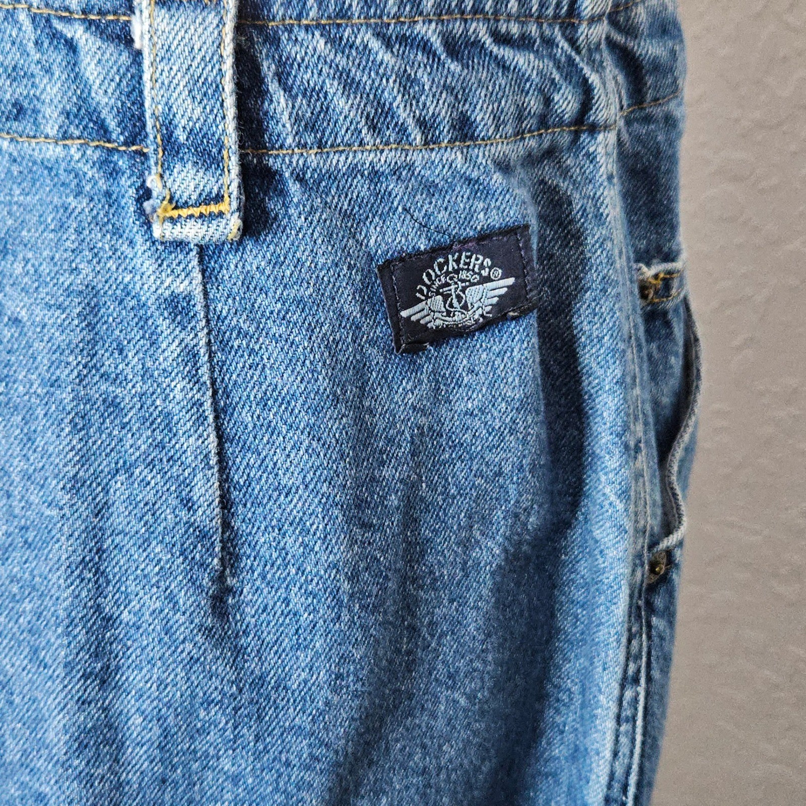 Vintage Dockers Levi’s Denim Wrap Skirt Medium Wash Blue Made in USA Size 10 12