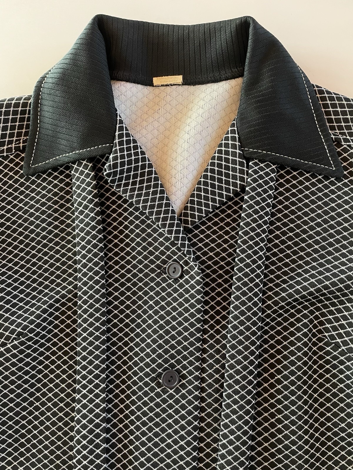 Women’s Vintage 60’s/70’s Small Jacket Shirt with Tie