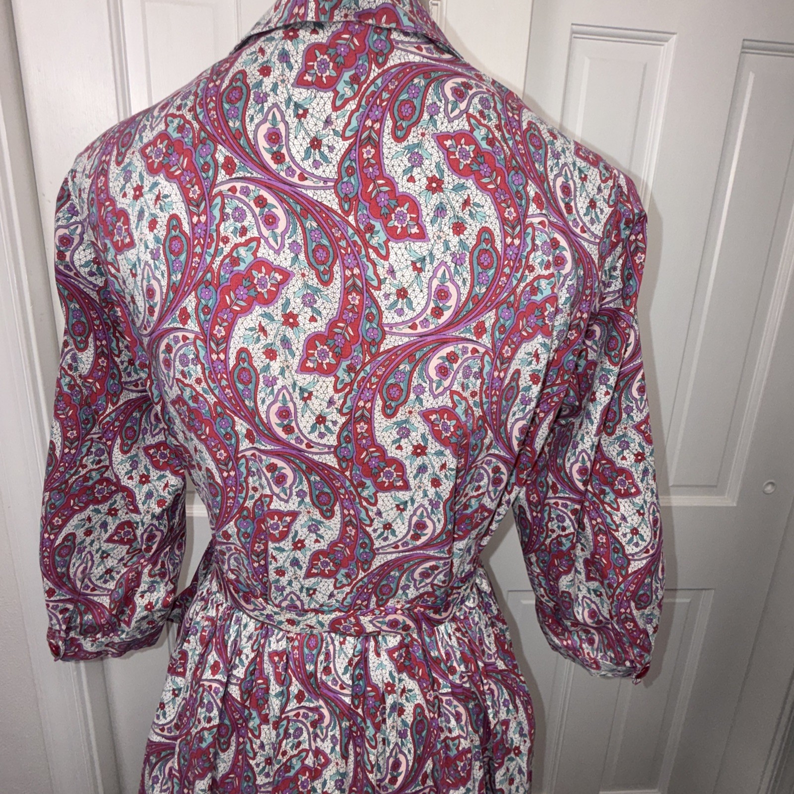 1950’s Handmade Cotton Shirt Dress Fit & Flare Paisley Pockets Medium Belted