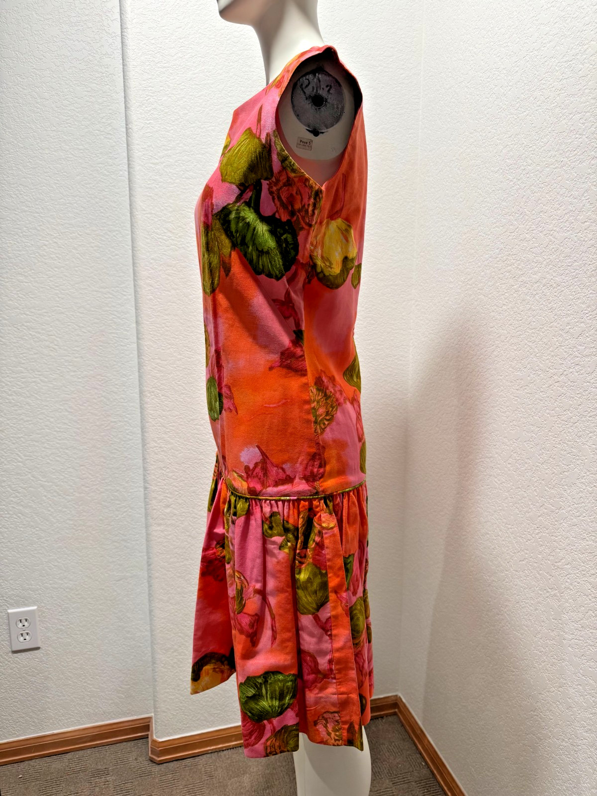 Vtg Liberty House True Hawaiian Dress Short Sleeveless Small Bright Pink Orange