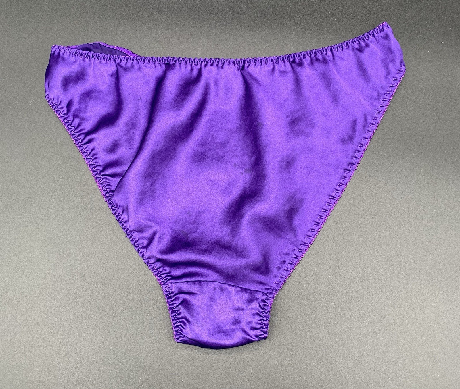 Vintage Delicates Gold Label SILKY Satiny Mesh Hi Cut Hi-Leg Purple Panties