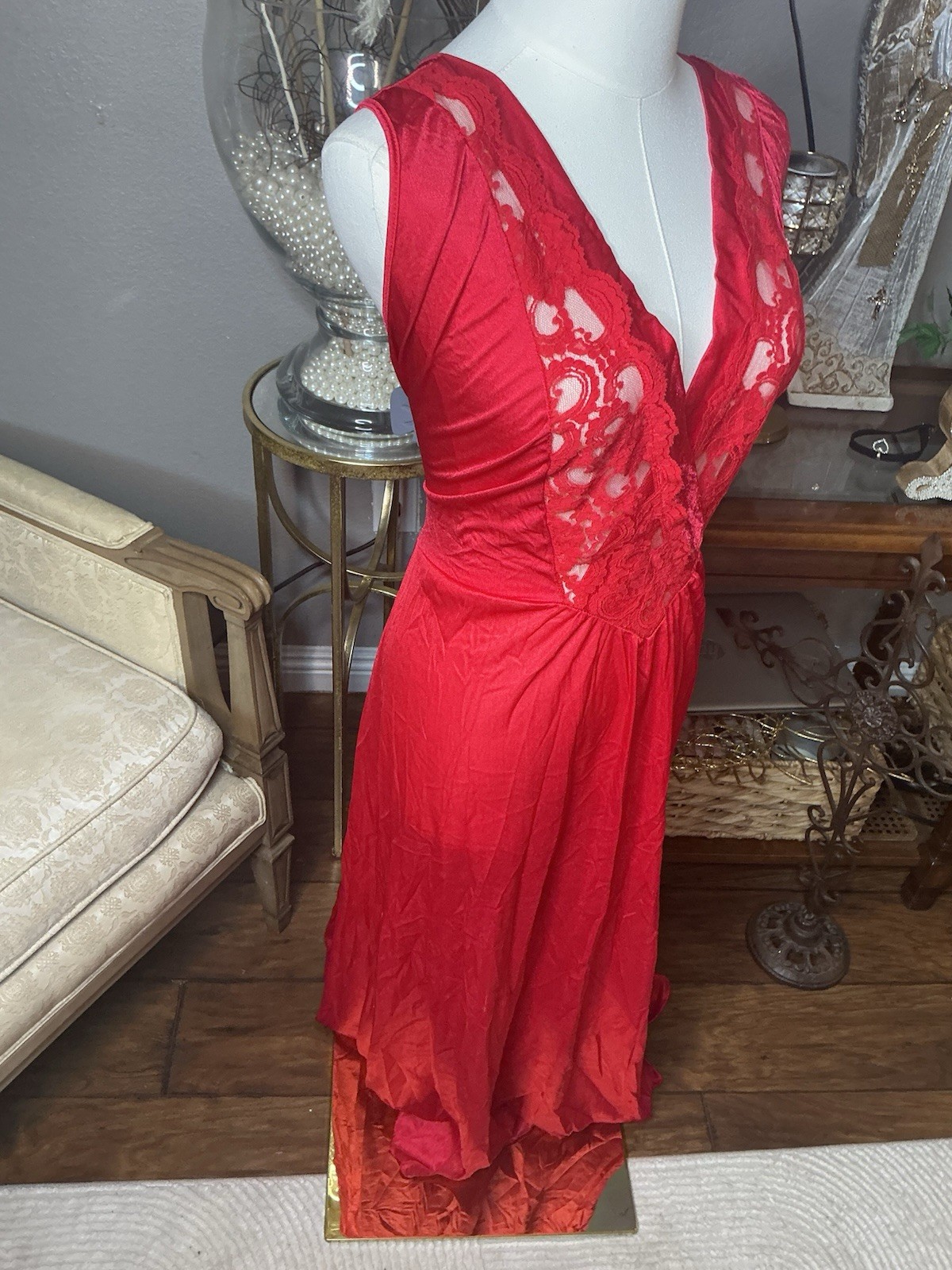 VTG Ventura Red Lace Plunge Maxi Nightgown USA 1X Plus Coquette Goth Romantic