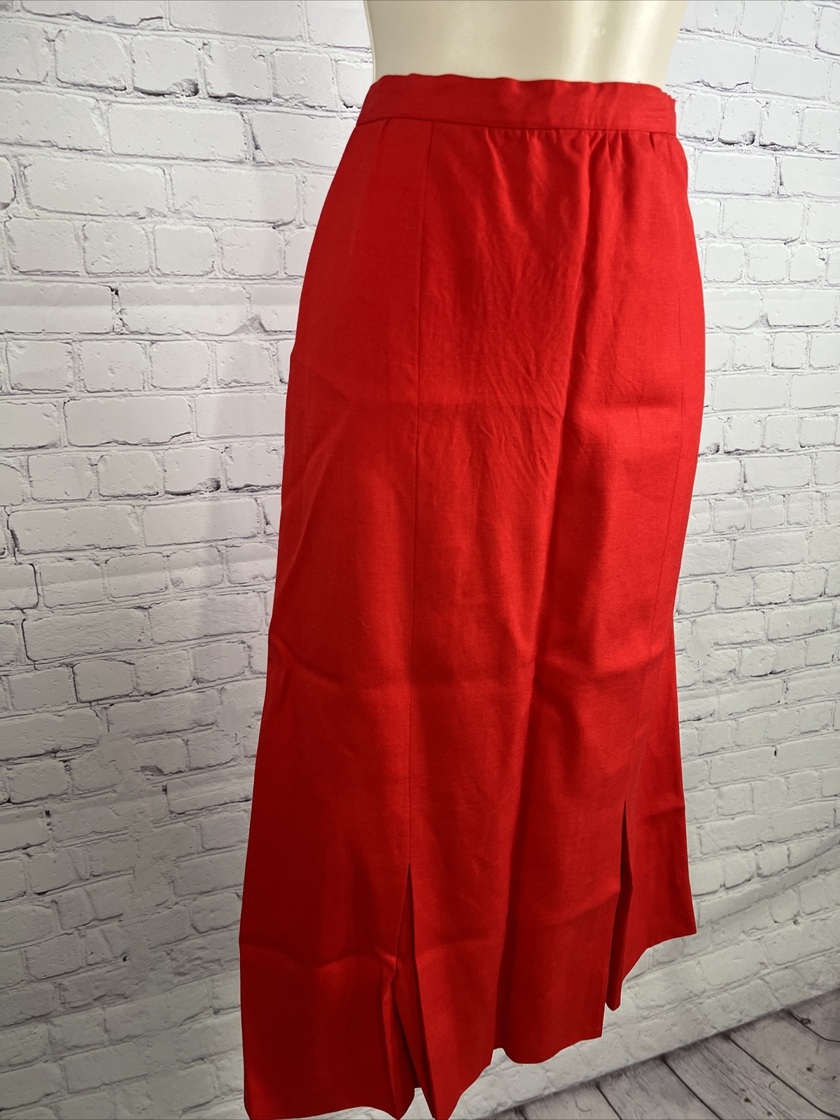 Vintage Adele Simpson Candy Apple Red Linen Blend High Waist Pleated Long Skirt