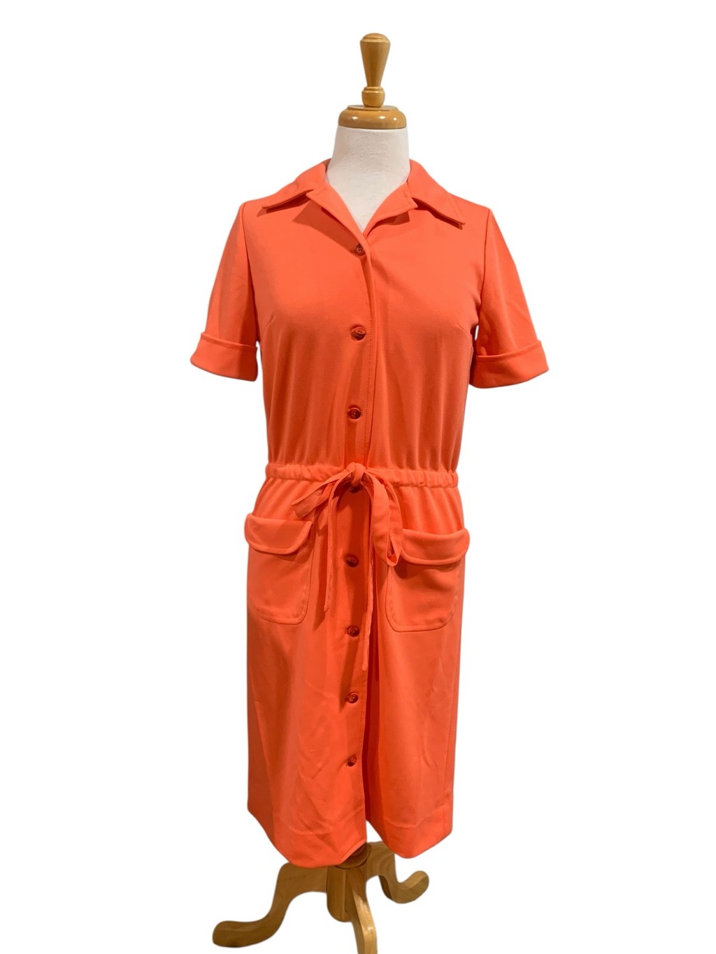 Vntg 60’s Women’s handmade poly Coral Midi tie waist Shirt Dress, Size M