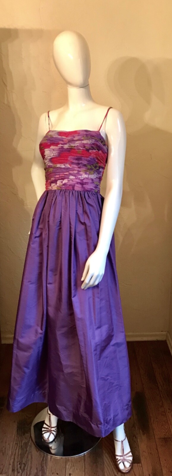 VINTAGE 1960’s Vera Hicks Mod Purple Satin Evening Gown Dress S New with tags