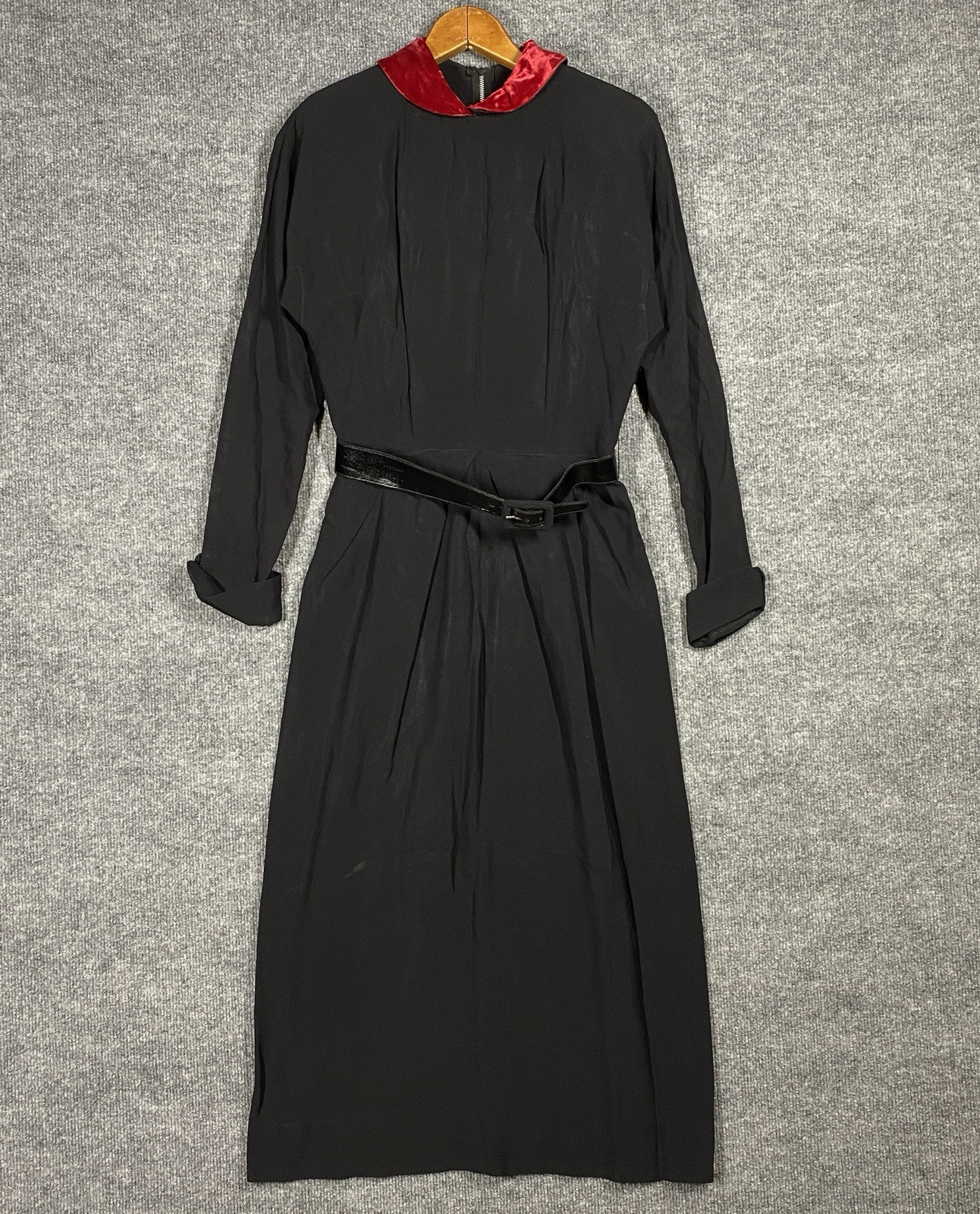 VINTAGE 40s 50s Georgia Wells Black Rayon Red Velvet Dress Belt Long Sleeve