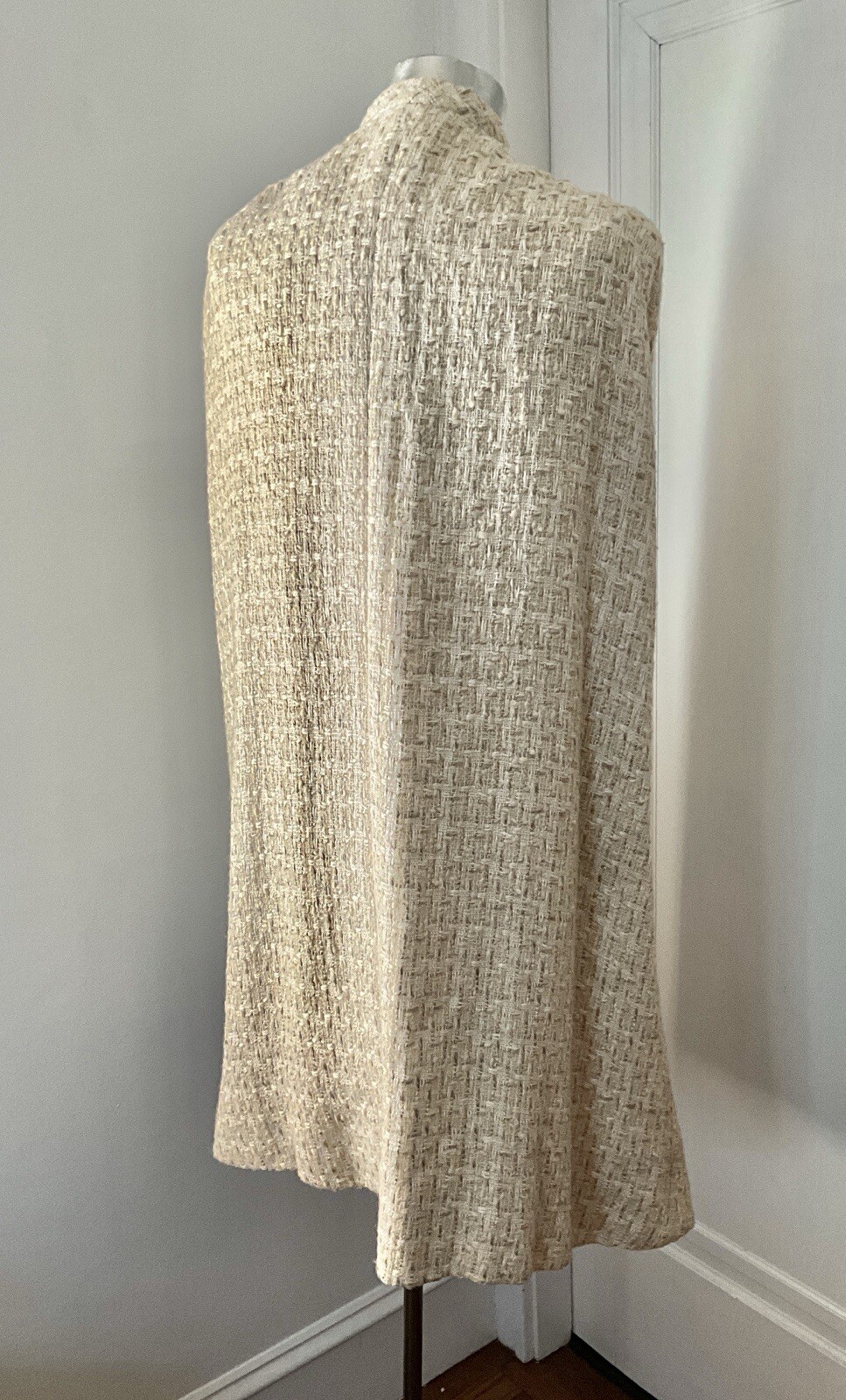 Vintage 1960’s Pauline Trigere Ivory Tweed Cape