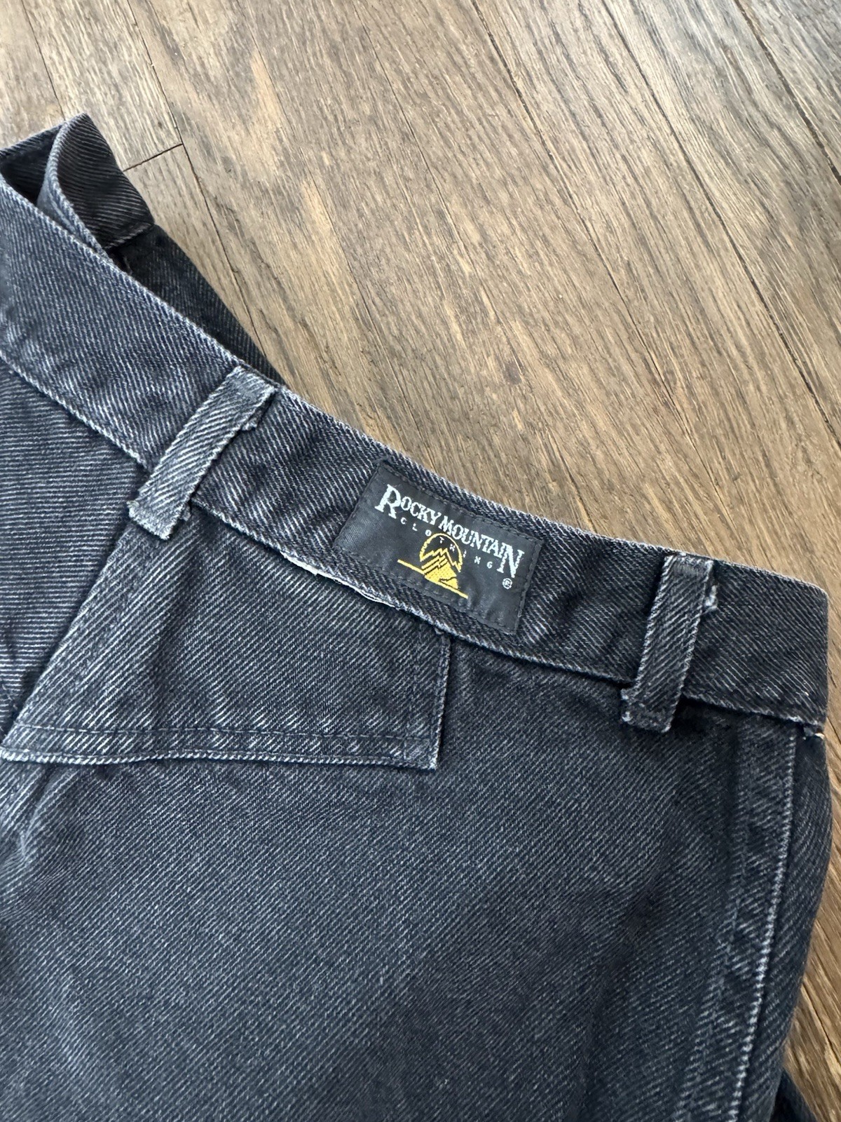 Vintage Rocky Mountain Clothing Black Western Jeans Studded High Waist Sz 29/9