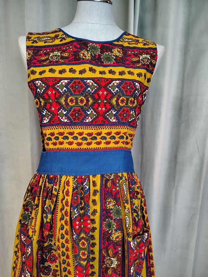 VTG Floral Paisley Bohemian Bib Apron Maxi Dress Design House Japan 60s/70s