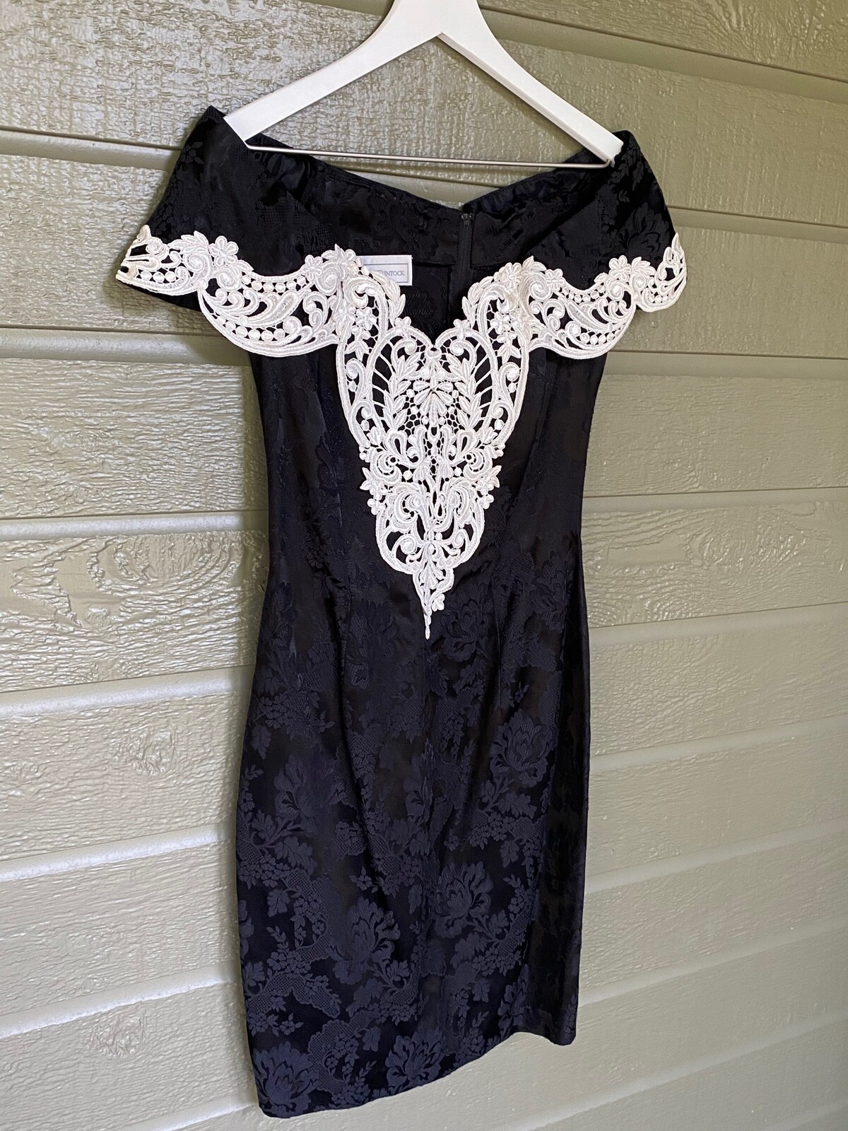 Vintage Scott McClintock Formal Prom Dress Off Shoulder Black w/ White Lace Sz 8